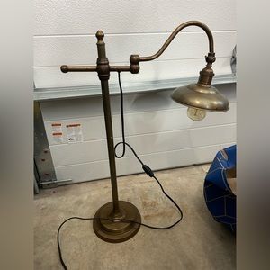 Pottery barn table lamp